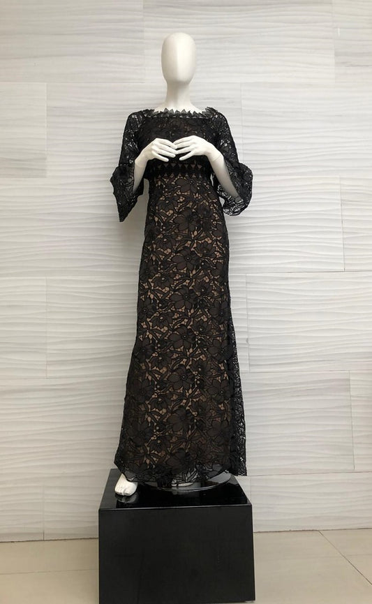 Vestido negro de encaje floral y fondo nude AXS17132L DIBRA