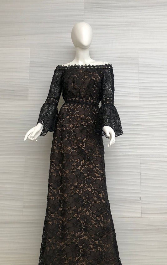 Vestido negro de encaje floral y fondo nude AXS17132L DIBRA