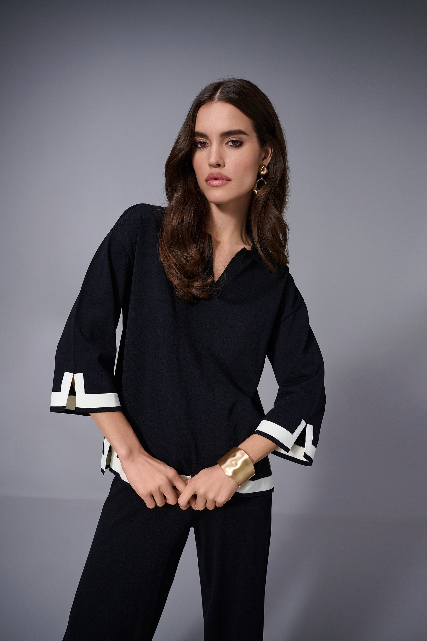 Blusa de punto con bloques de color negro y vainilla 253909