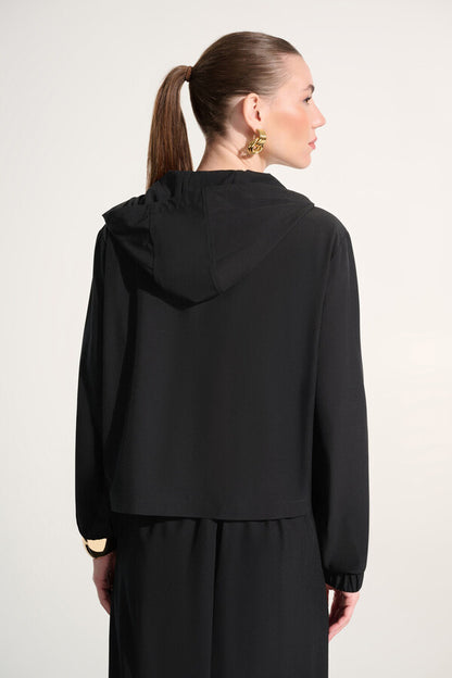 Chaqueta boxy con capucha negro 262621