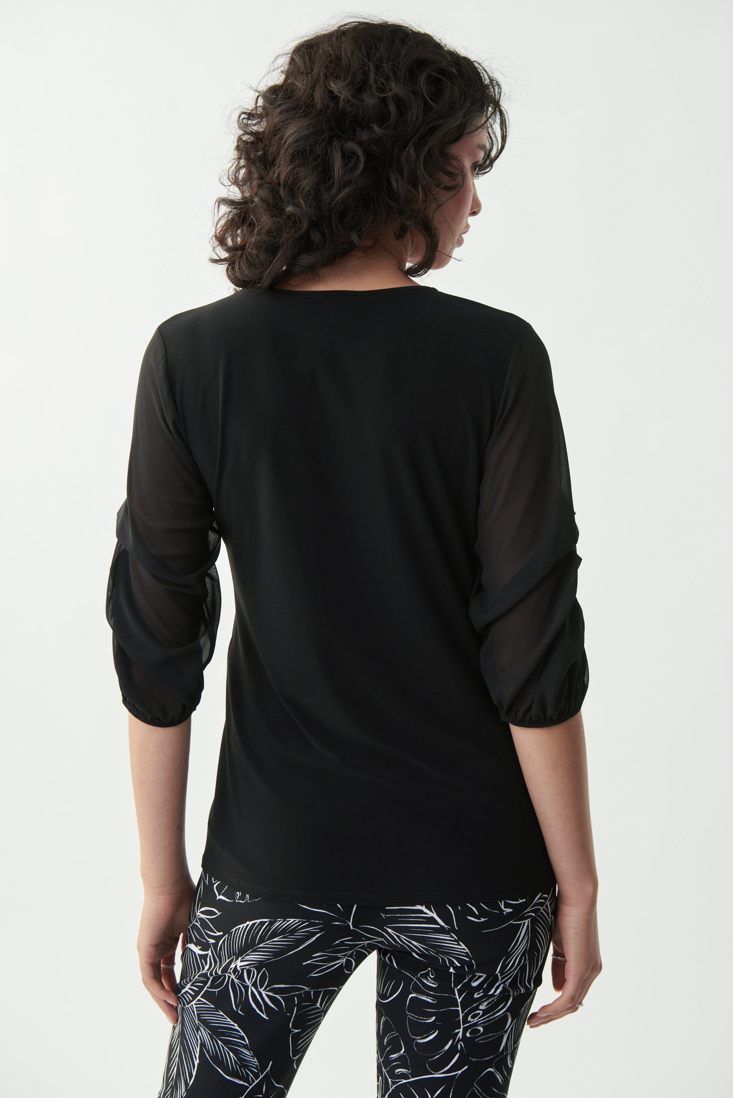 Blusa negra 221135