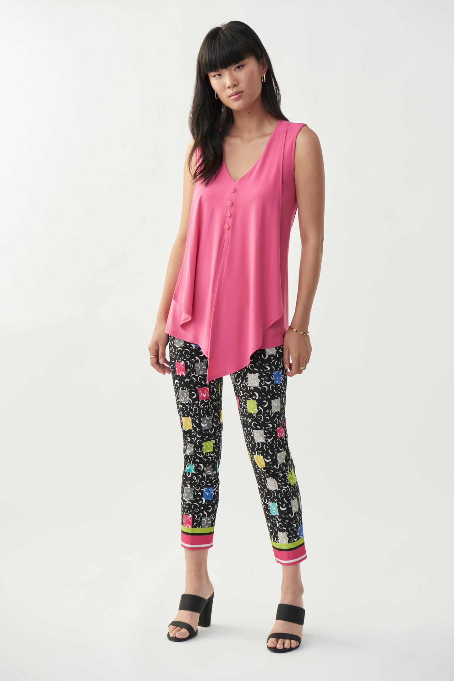 Pantalón capri estampado multicolor 221249