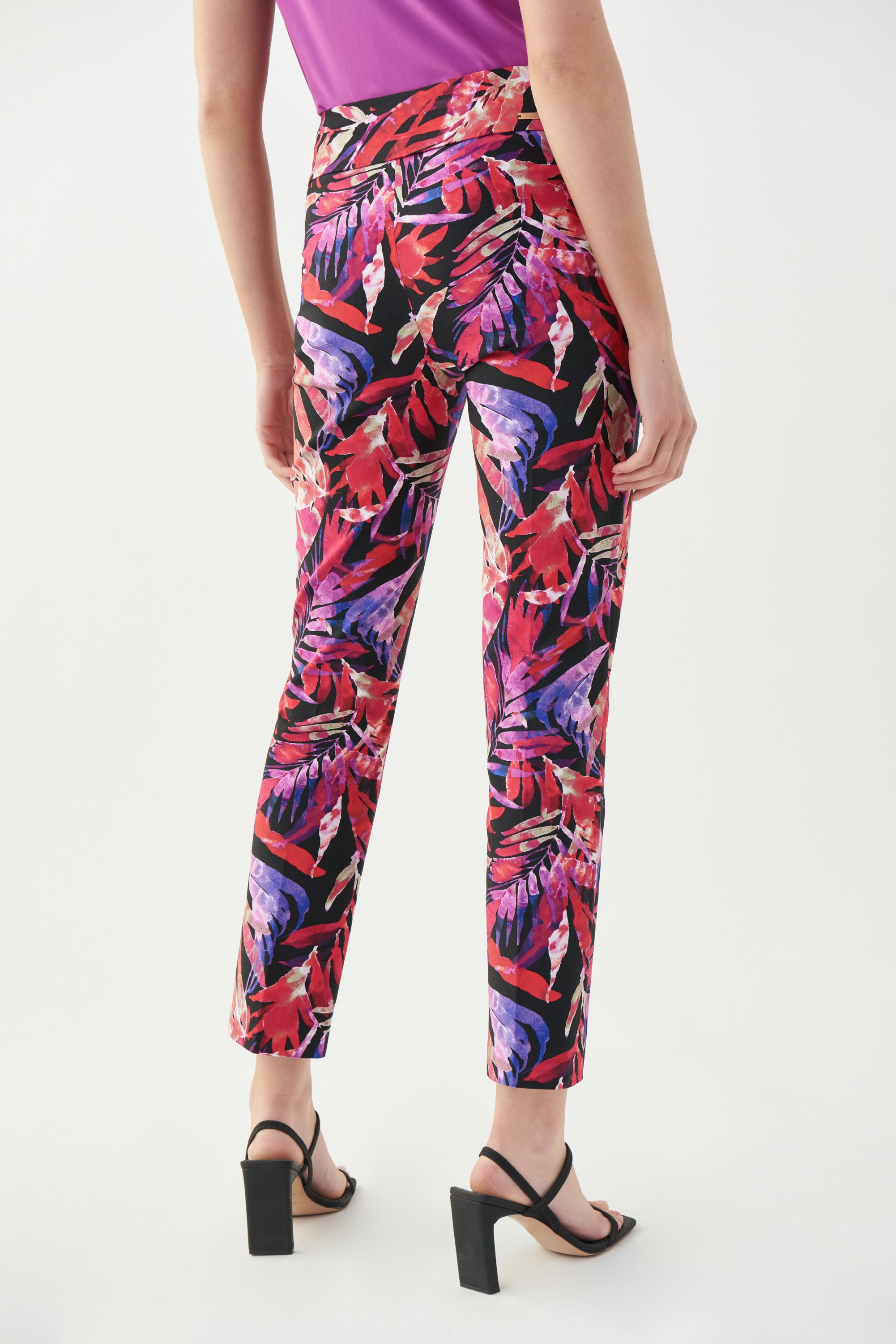 Pantalón estampado tropical 221325