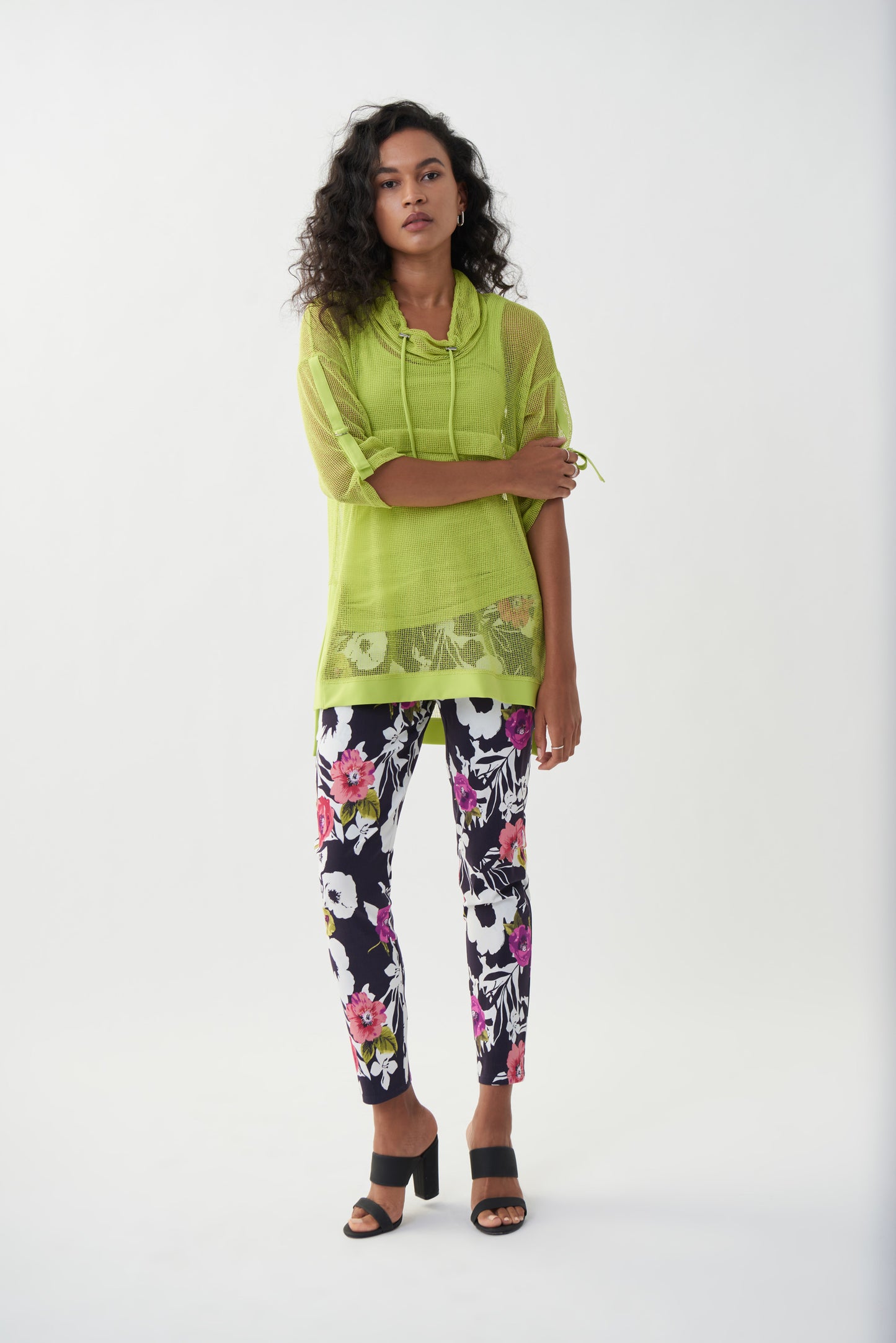 Blusón de red verde margarita 222024