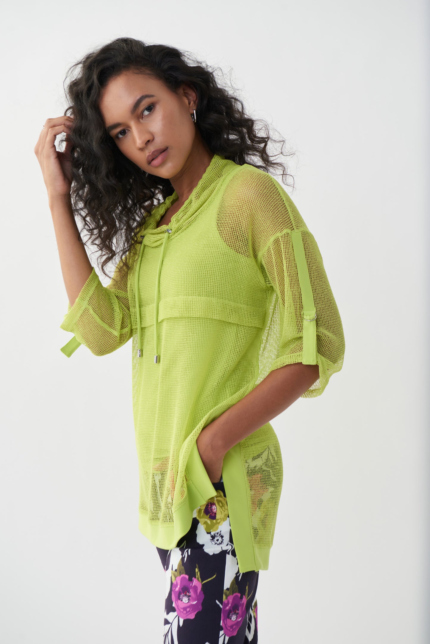Blusón de red verde margarita 222024