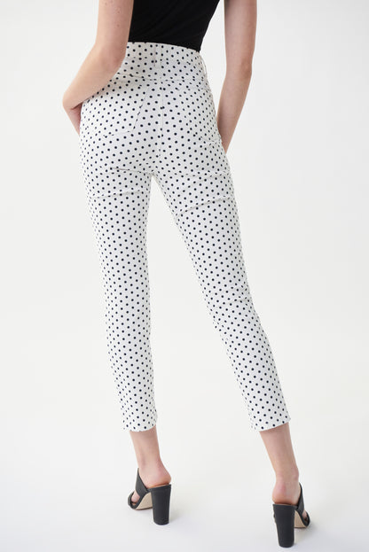 Jeans capri blancos con puntos 222919