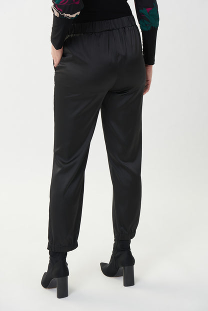 Pantalón negro satinado 223067