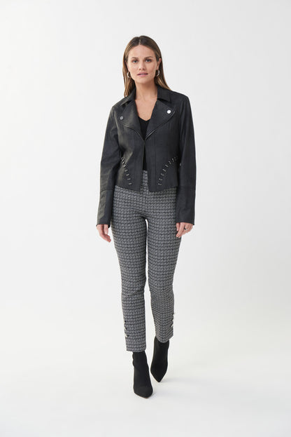 Pantalón 223219 negro estampado