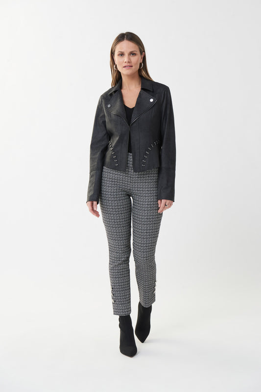 Pantalón 223219 negro estampado