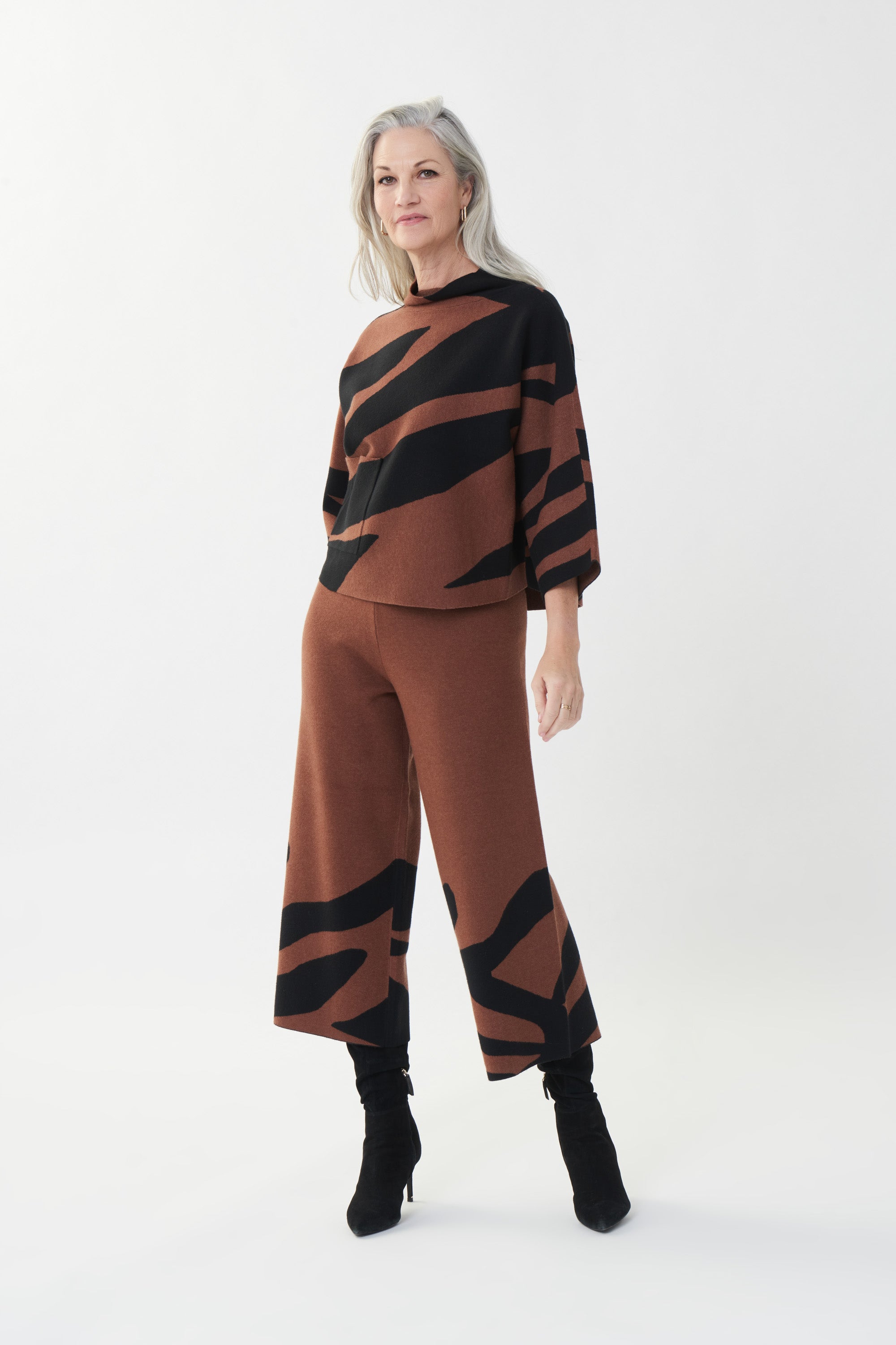 Pantalón tejido color caramelo 223949