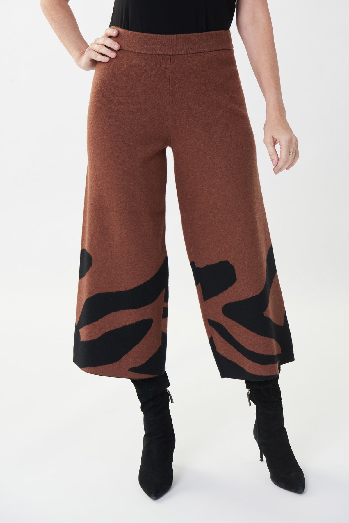 Pantalón tejido color caramelo 223949