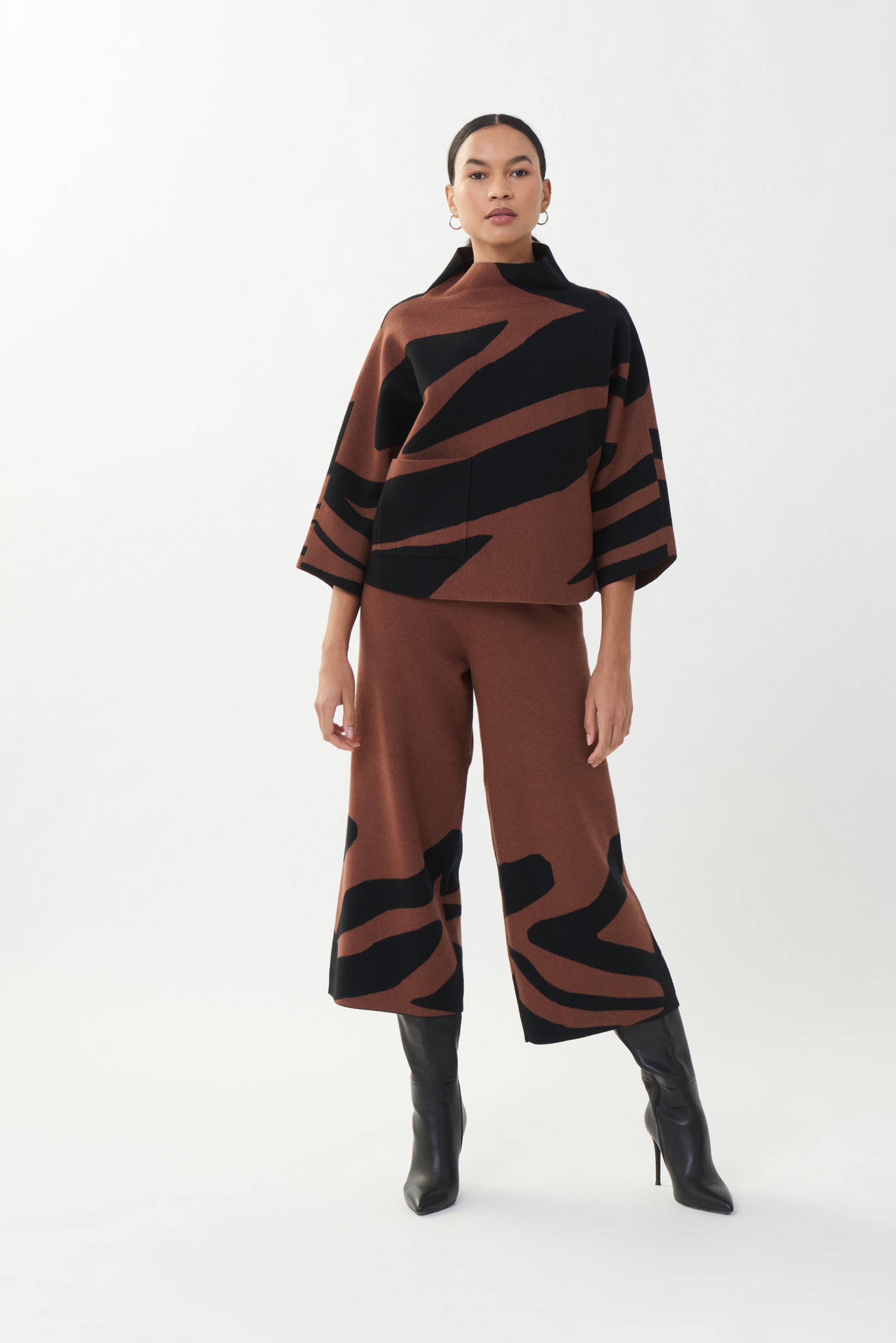 Pantalón tejido color caramelo 223949