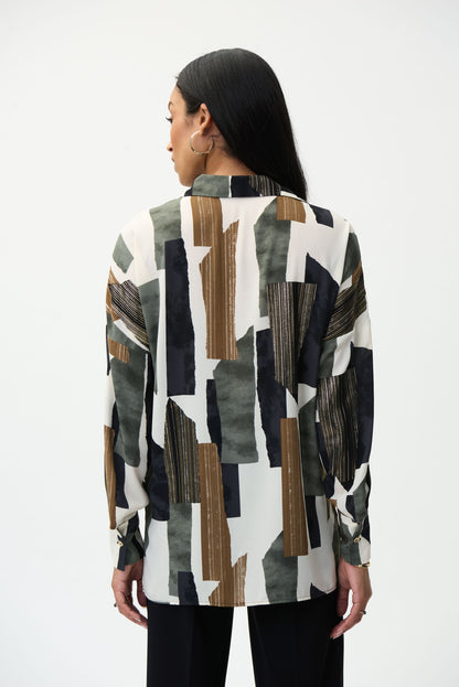 Blusa estampada olivo 224045