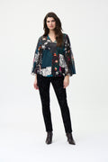 Blusa cuello "V" estampada 224053
