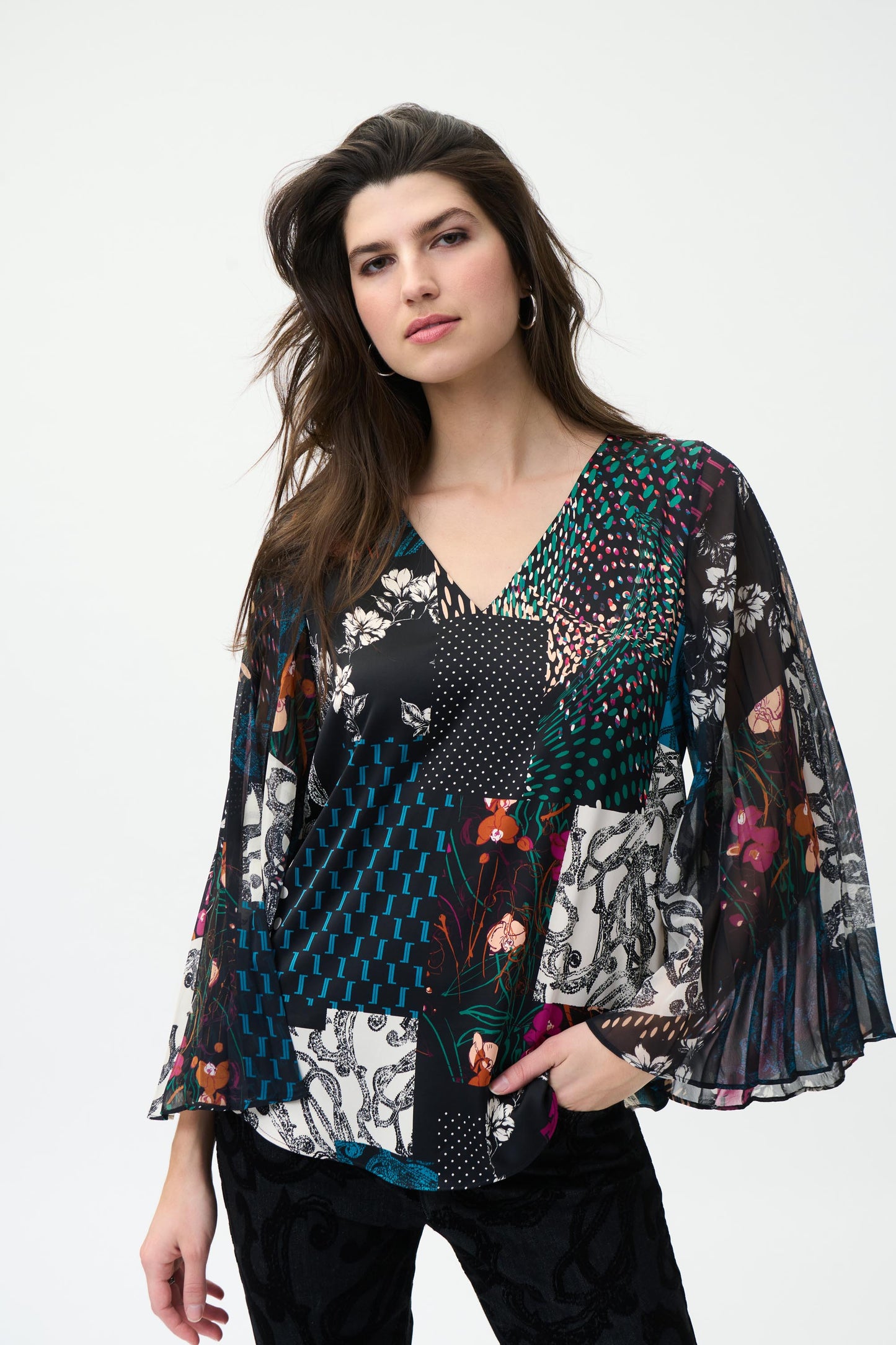 Blusa cuello "V" estampada 224053