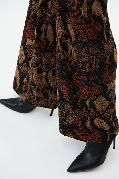 Pantalón animal print café 224112