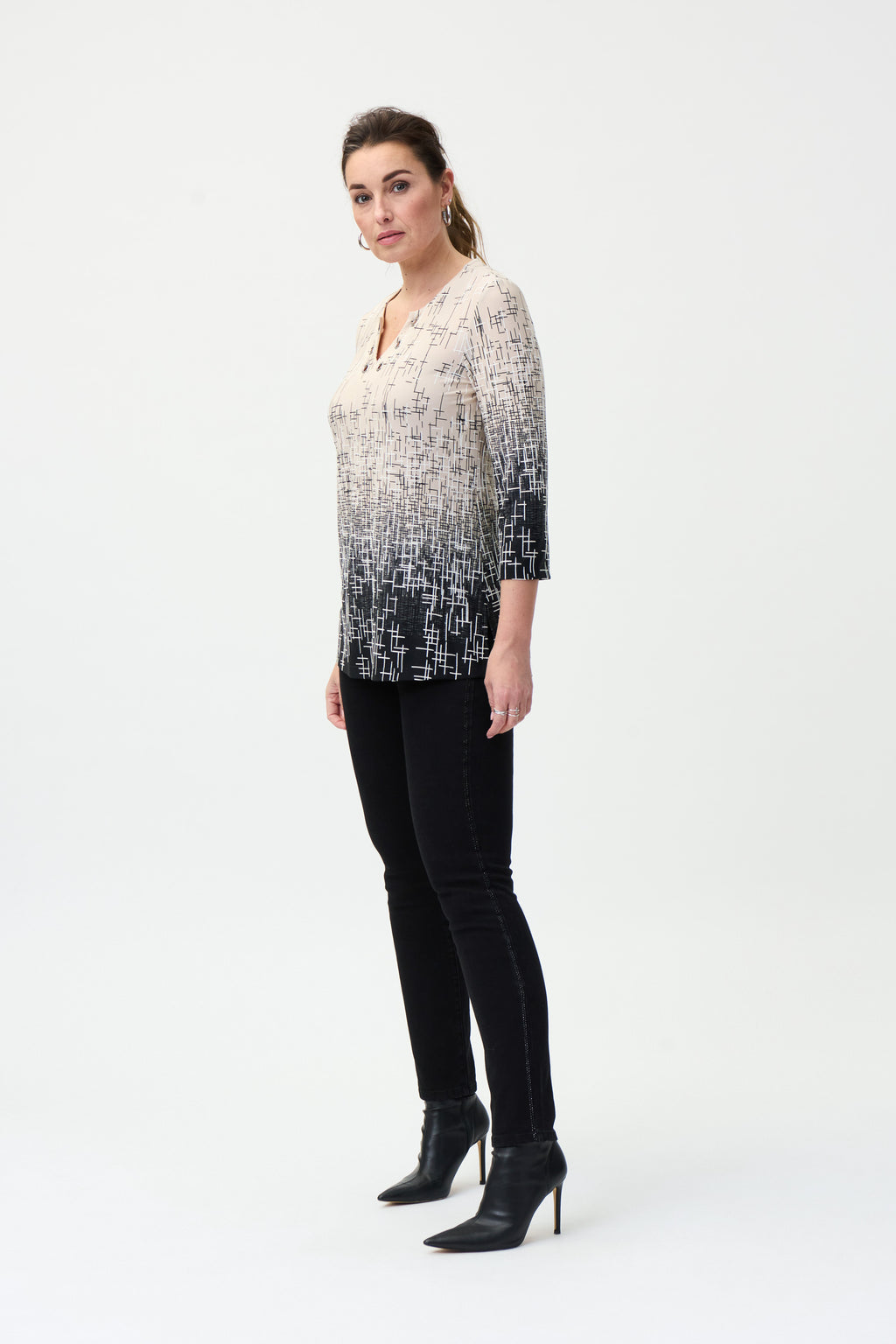 Blusa beige estampado 224183