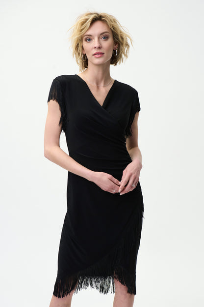 Vestido negro con flecos 224209