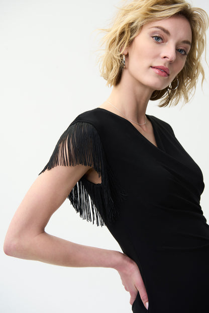 Vestido negro con flecos 224209