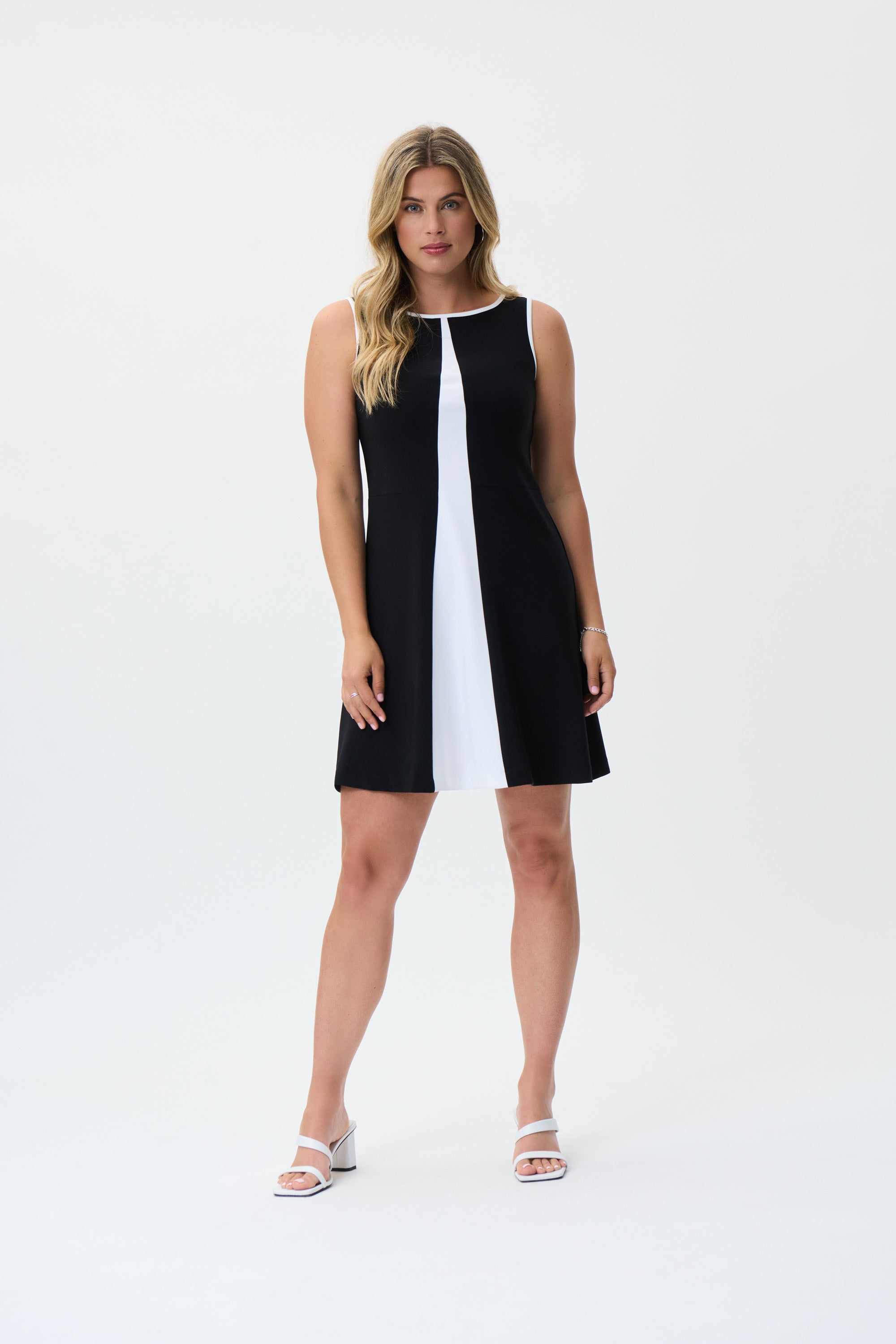 Vestido negro con blanco 231193