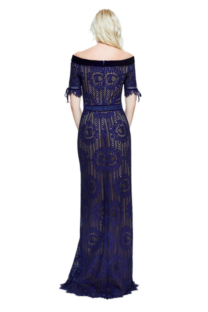 Vestido manga corta morado y negro con fondo nude 17022 Tadashi Shoji